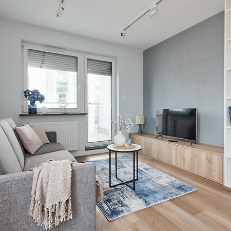 Lasek Marcelinski Comfy Apartment พอซนาน ภายนอก รูปภาพ