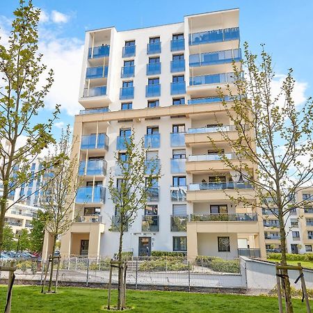 Lasek Marcelinski Comfy Apartment พอซนาน ภายนอก รูปภาพ